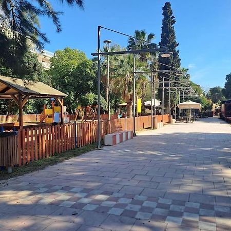 Apartamento Δίπλα Στο Πάρκο Kalamata Exterior foto