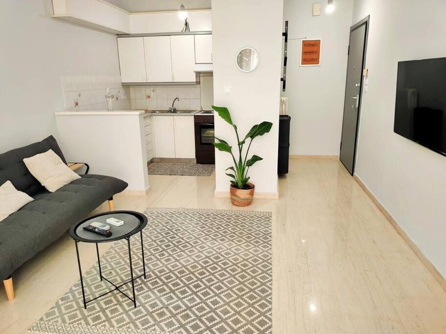 Apartamento Δίπλα Στο Πάρκο Kalamata Exterior foto