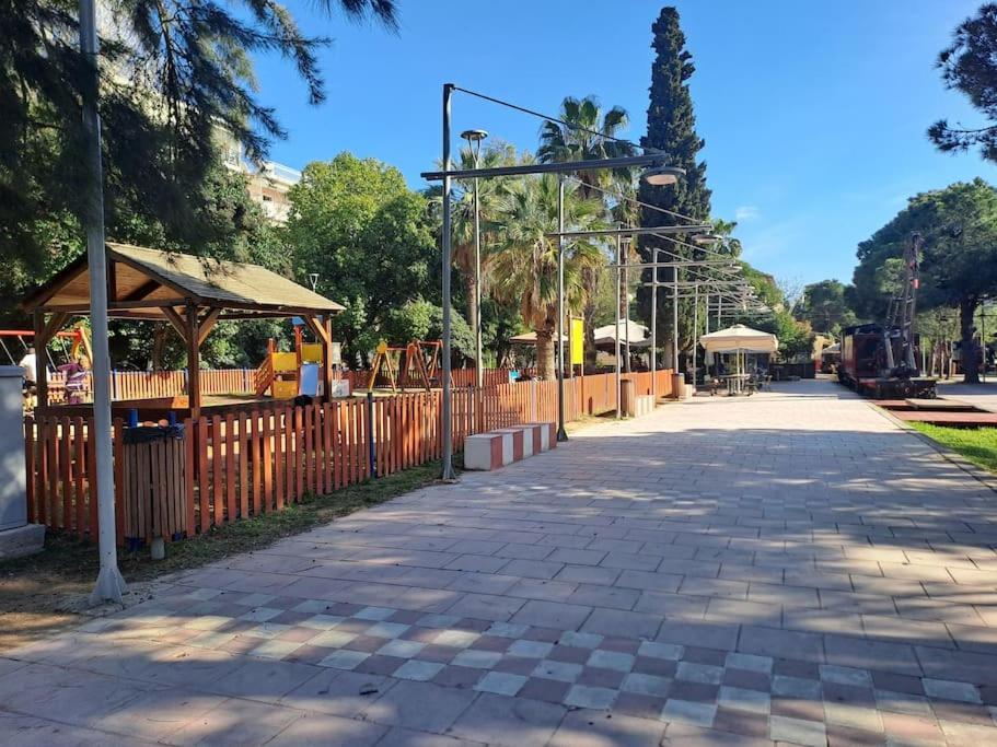 Apartamento Δίπλα Στο Πάρκο Kalamata Exterior foto