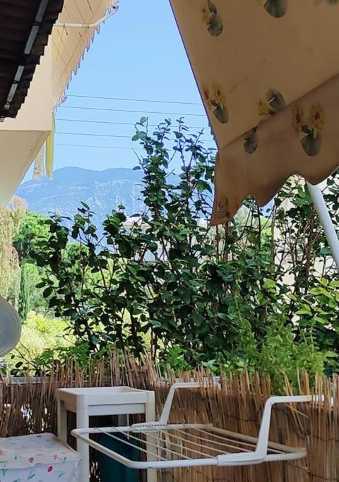 Apartamento Δίπλα Στο Πάρκο Kalamata Exterior foto